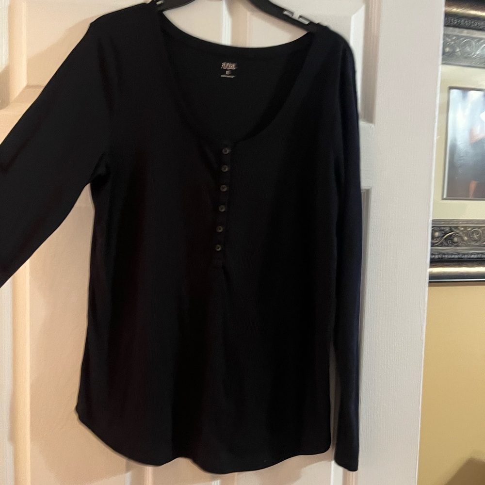 Long sleeve ANA brand top size XL